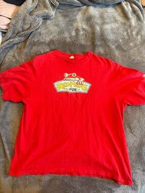 Carnival Cruise Line RedFrog Pub T-Shirt Red Delta Pro Weight
